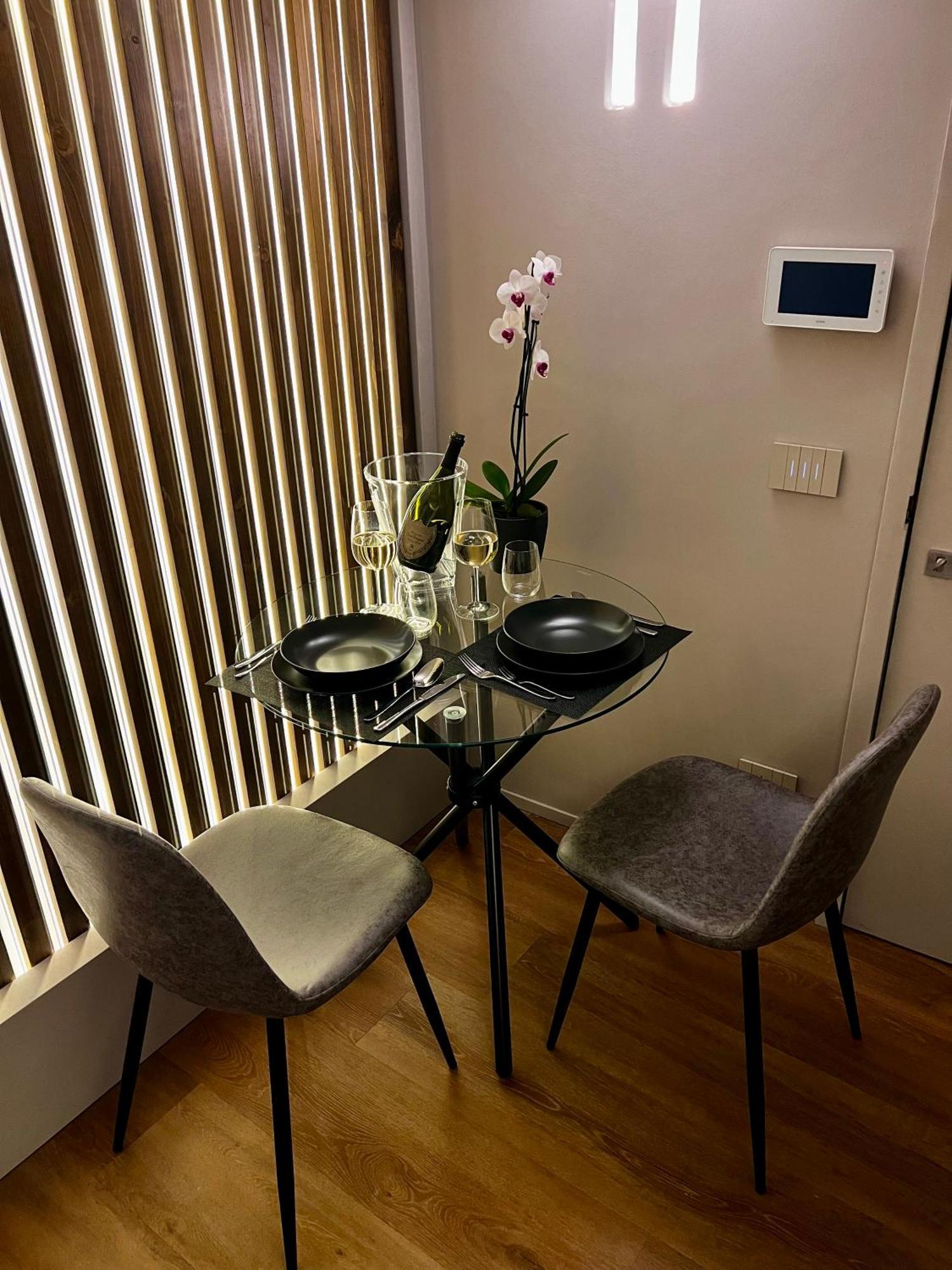 Renard Apartment *