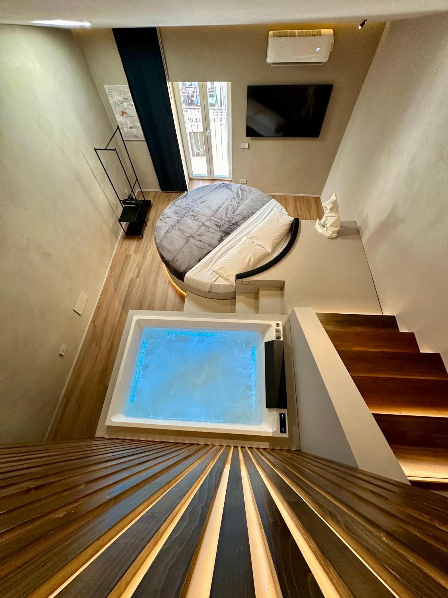Renard Apartment